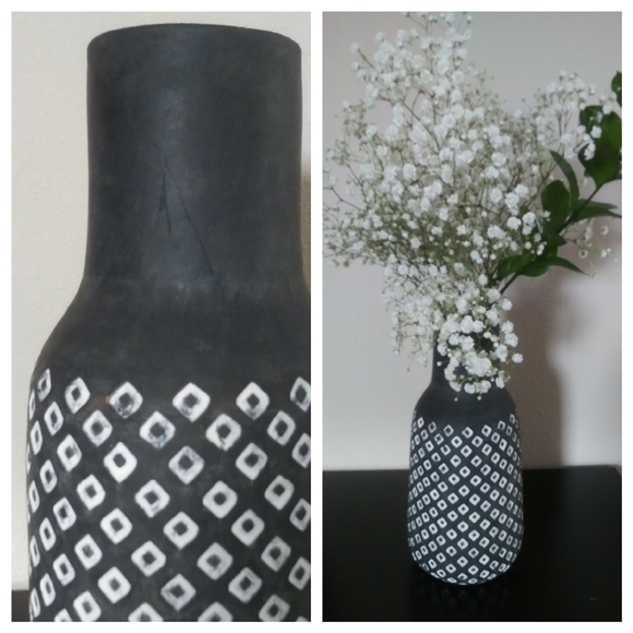 Geometric Pattern Vase - Picture 5 of 10